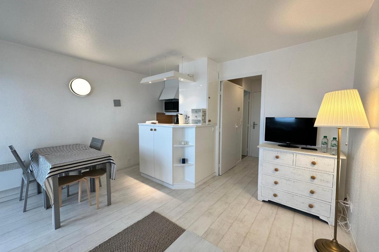 Les Tamaris - Studio With Sea View - Trouville-Sur-Mer Extérieur photo